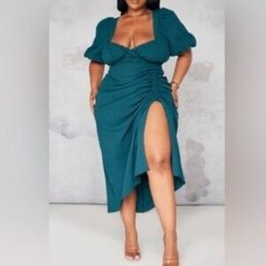 Pretty Little Thing NWOT emerald green ruched midi dress